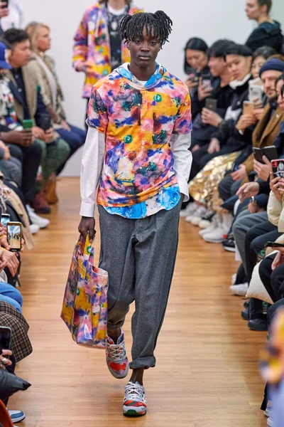 Look 2